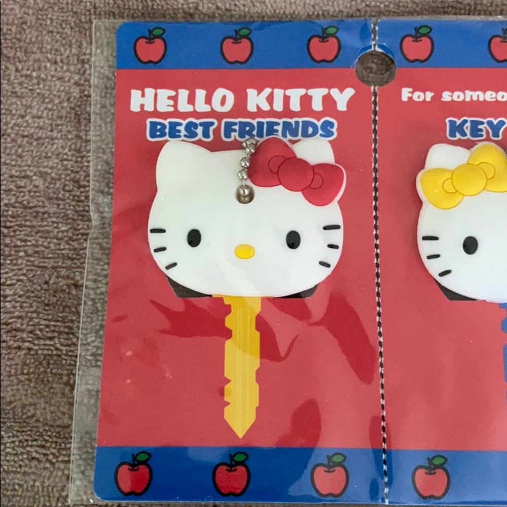 Hello Kitty & Mimmy key caps - Picture 2 of 4